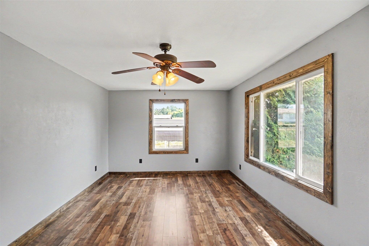 6918 S Saddler Road Property Photo 18