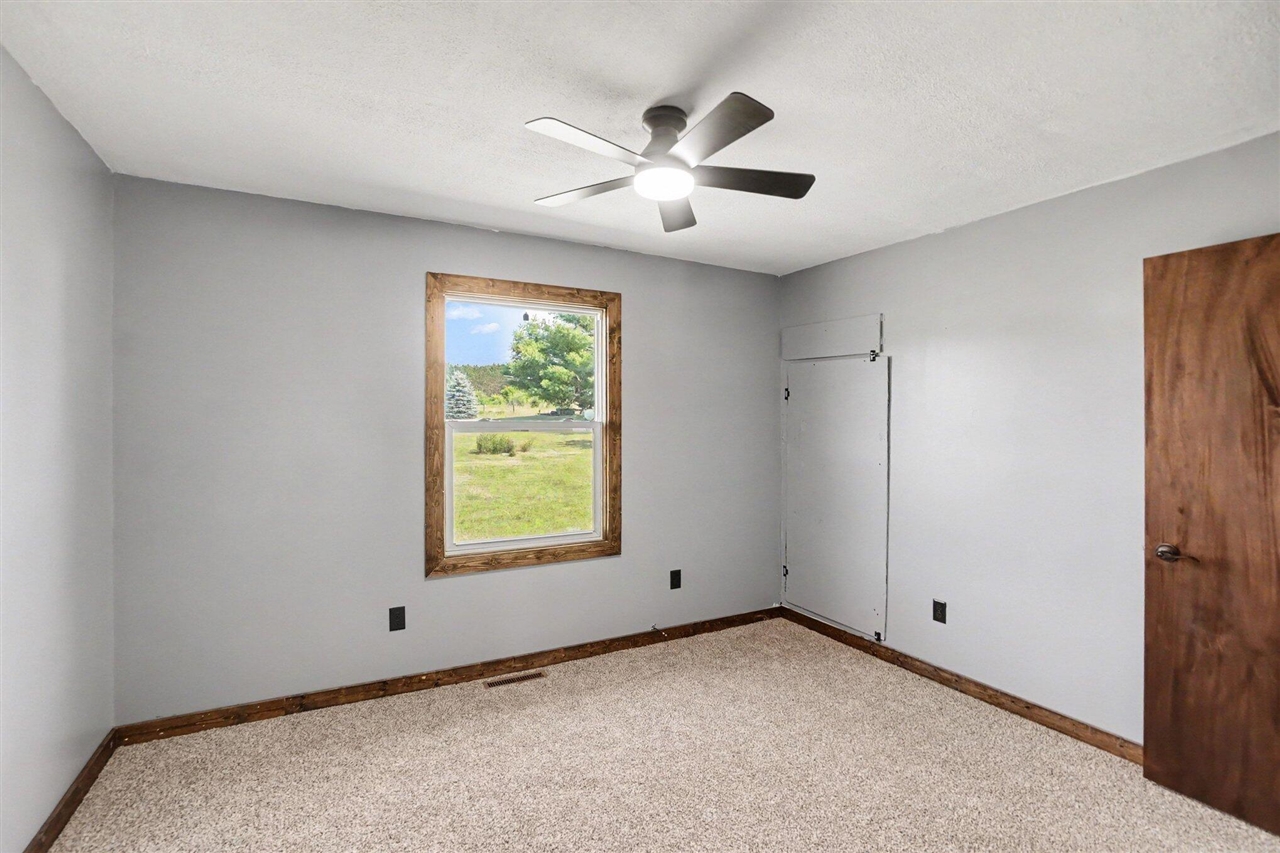 6918 S Saddler Road Property Photo 21
