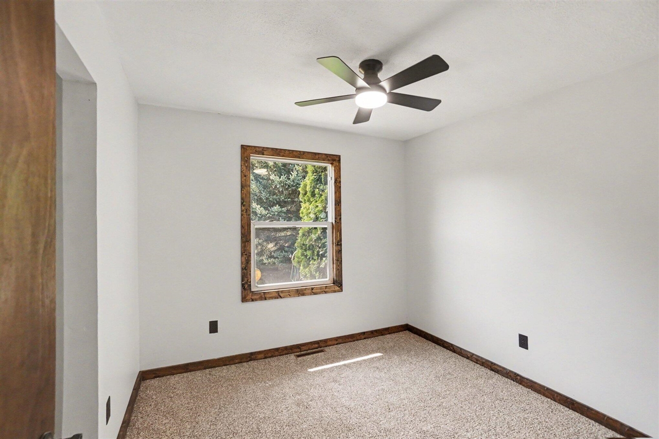 6918 S Saddler Road Property Photo 22