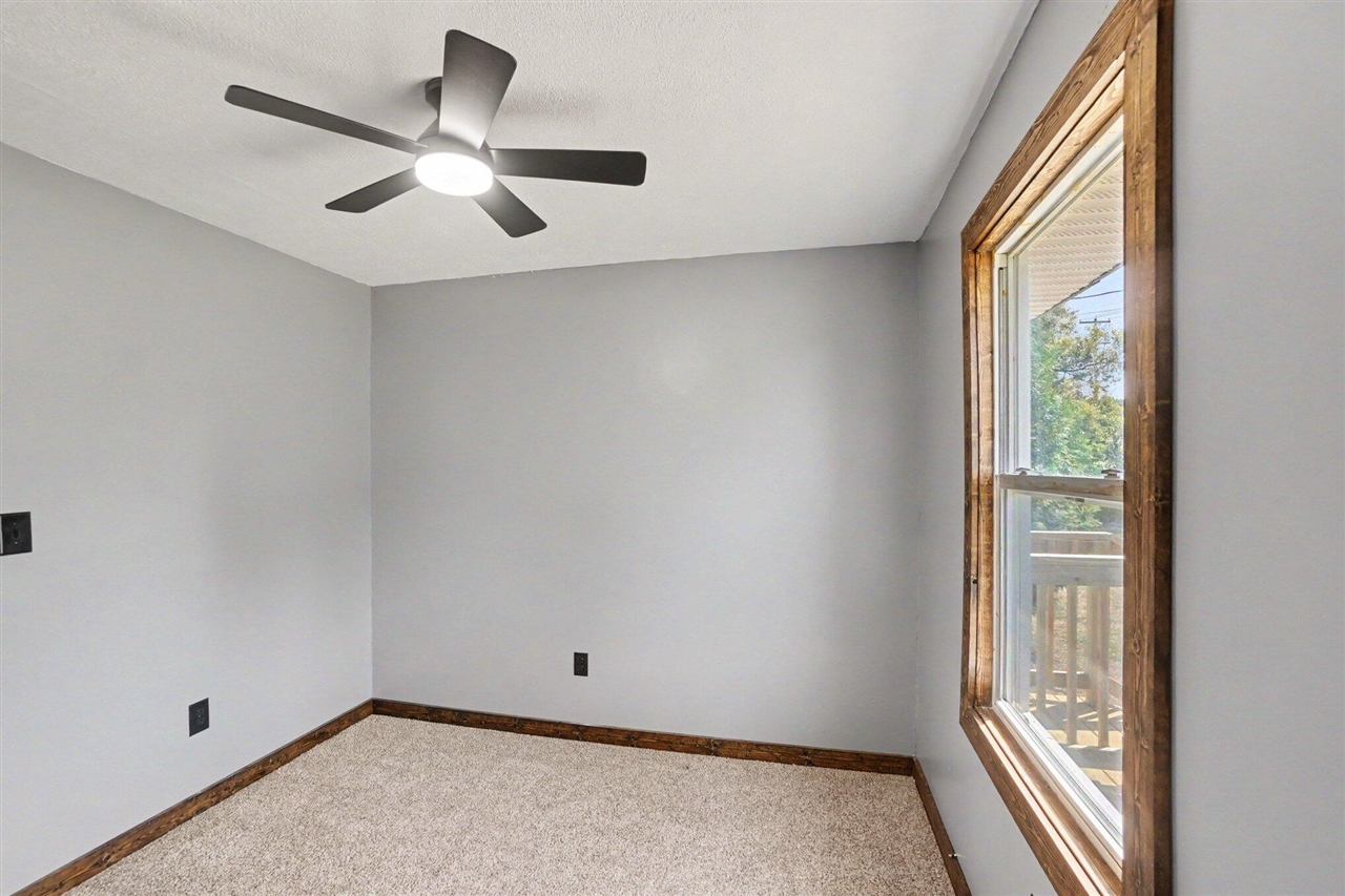 6918 S Saddler Road Property Photo 24