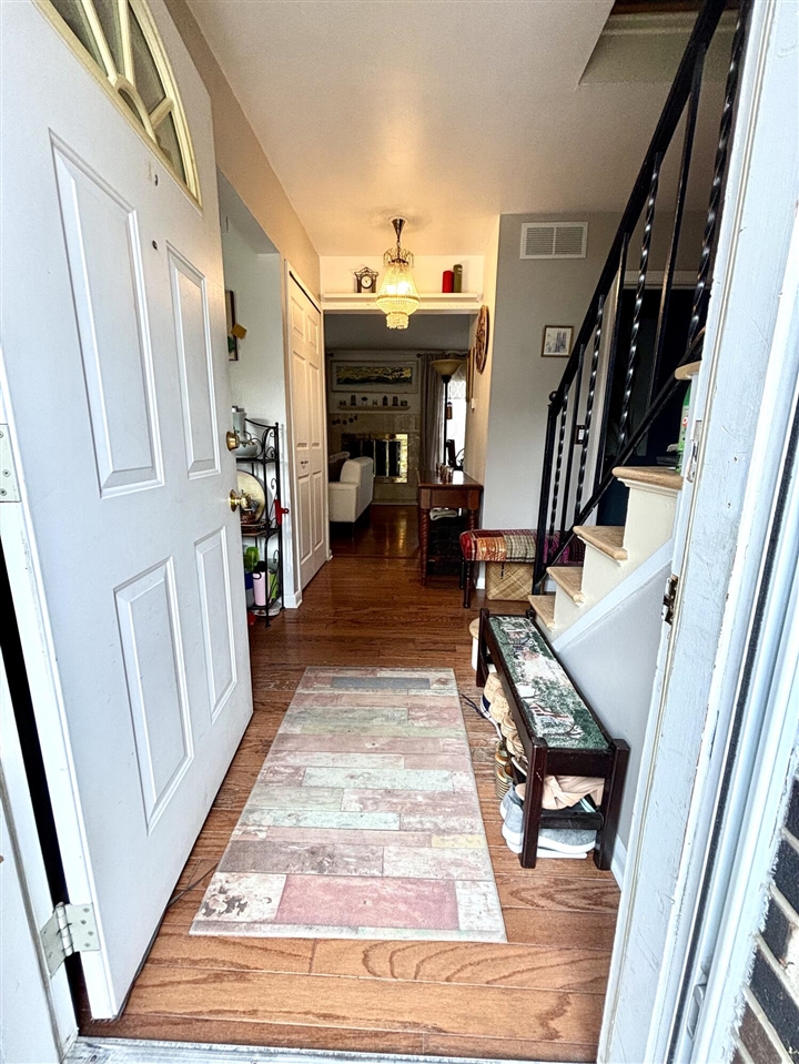 2798 Page Avenue Property Photo 1