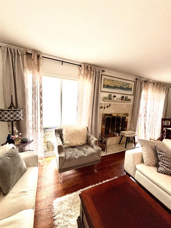 2798 Page Avenue Property Photo 5