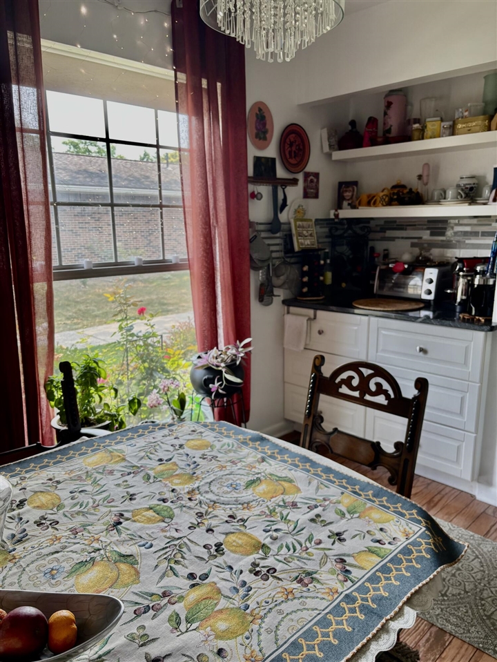 2798 Page Avenue Property Photo 6