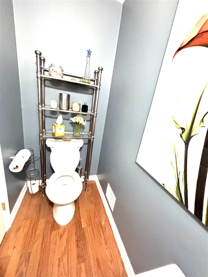 2798 Page Avenue Property Photo 9