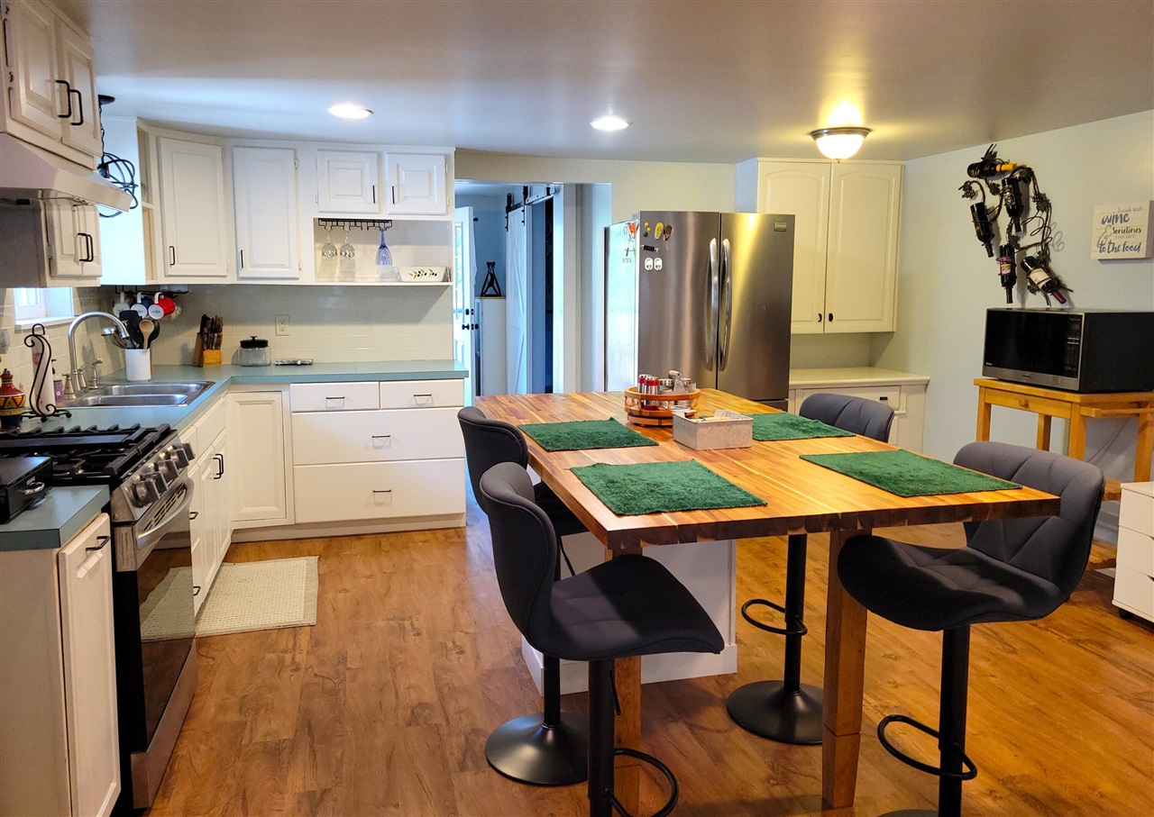 12779 Elton Street Property Photo 5