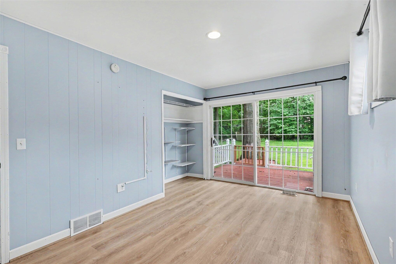 17700 Thornapple Drive Property Photo 14