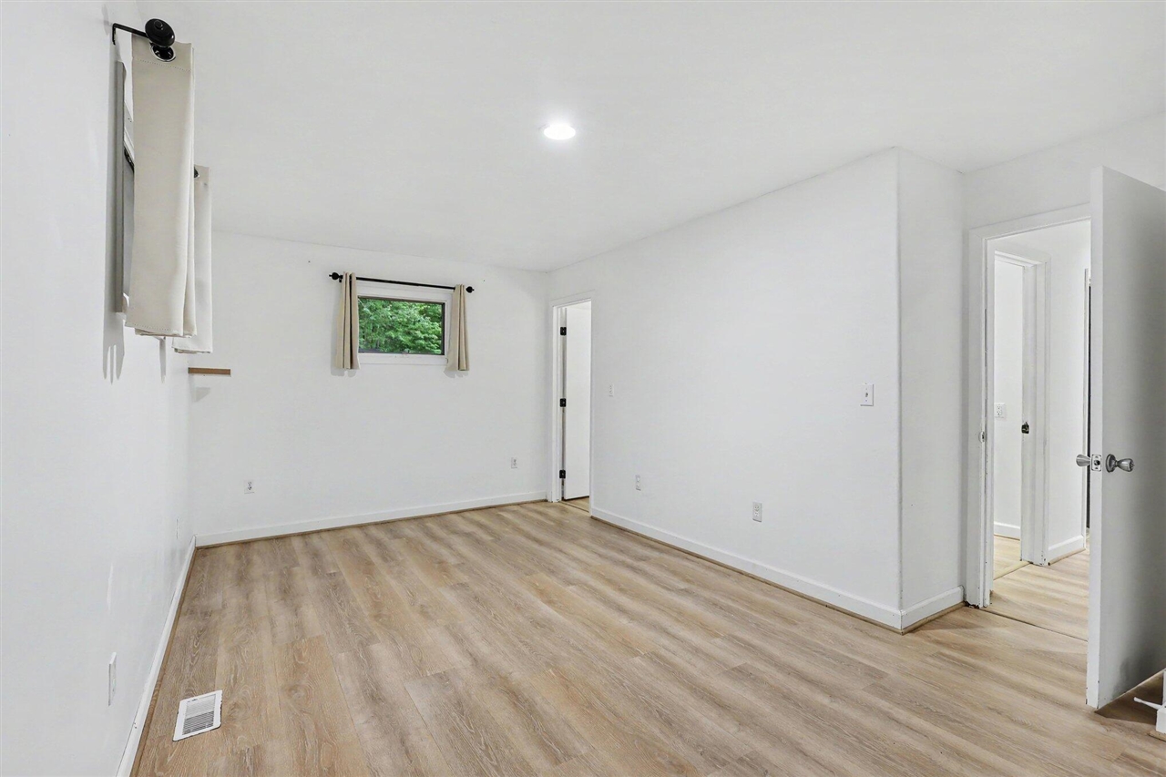 17700 Thornapple Drive Property Photo 18