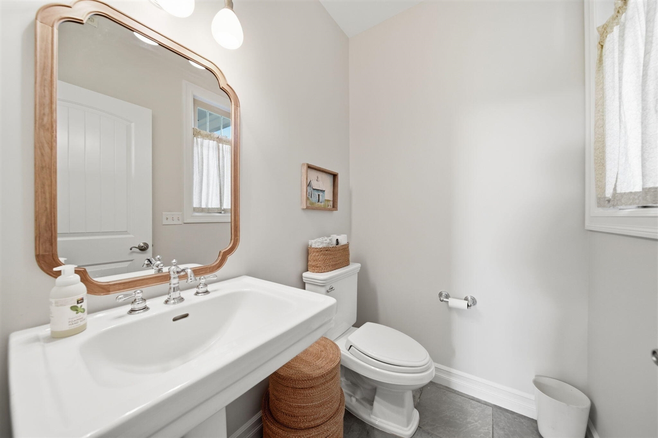 6900 Arkona Road Property Photo 21