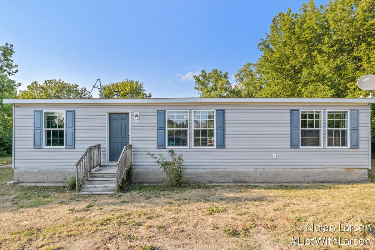 15252 White Road Property Photo 1