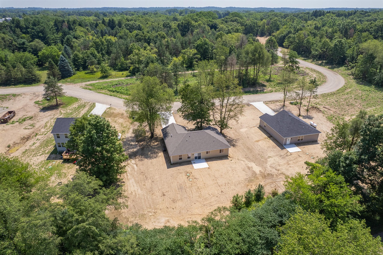 2771 Gady Pines Drive Property Photo 29