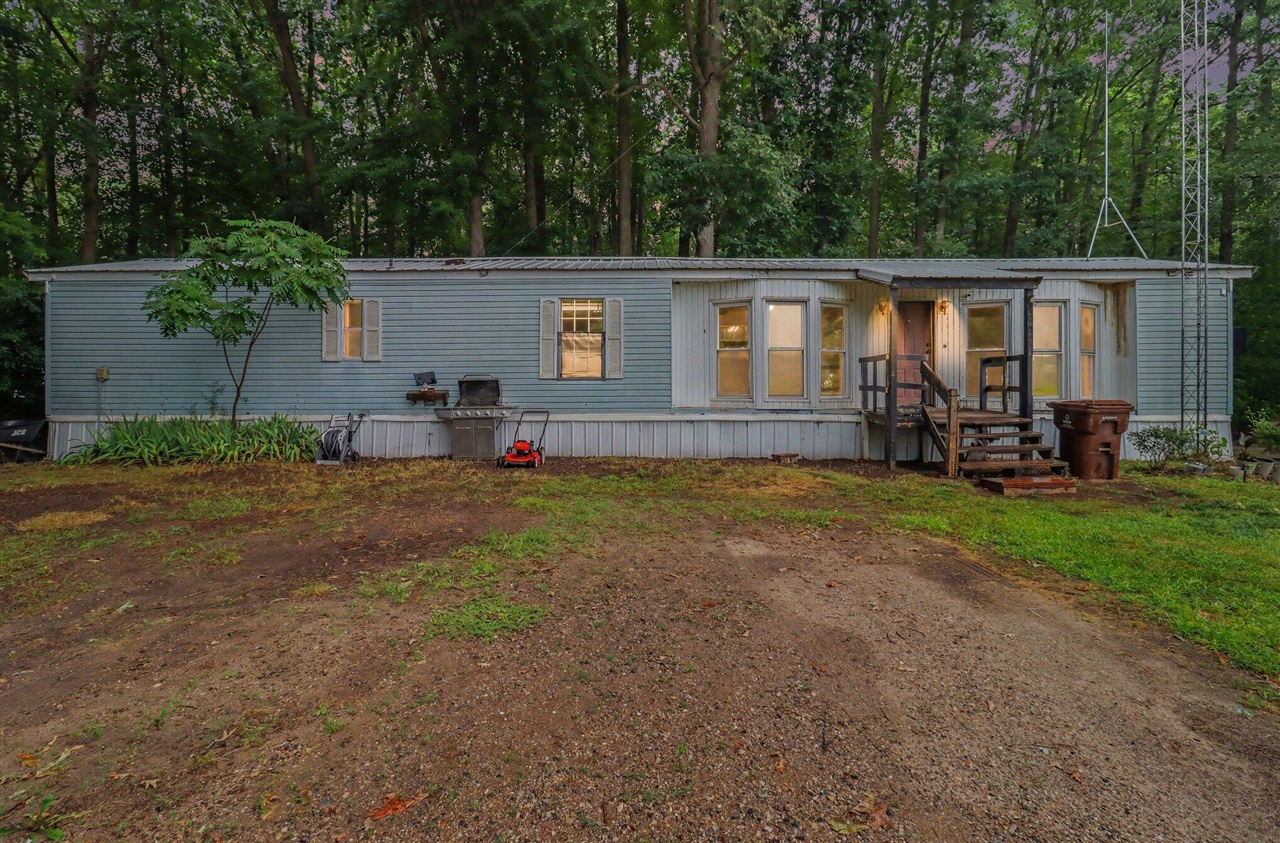 14372 Deaner Road Property Photo 1