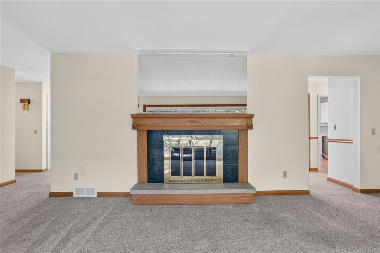 8047 Oak Hill Drive Property Photo 19