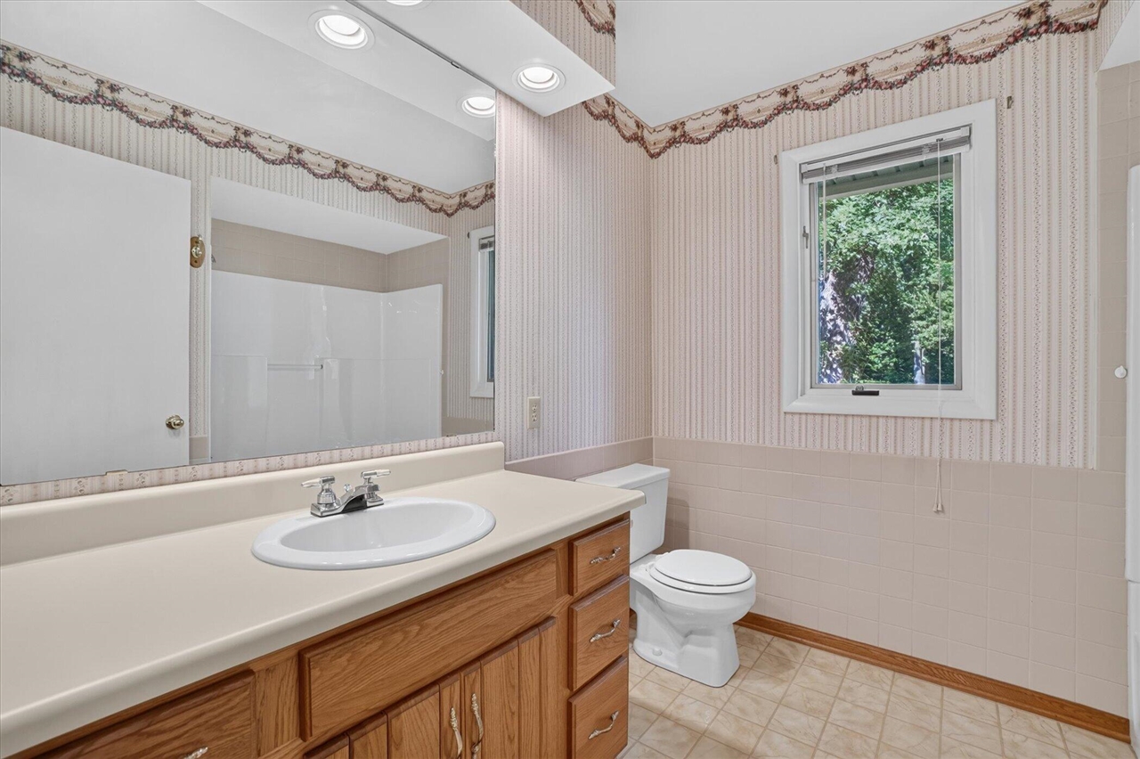 8047 Oak Hill Drive Property Photo 20