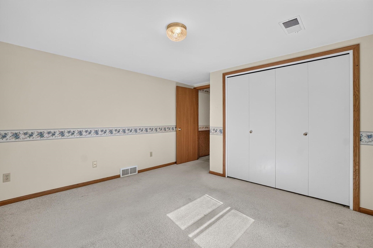 8047 Oak Hill Drive Property Photo 29