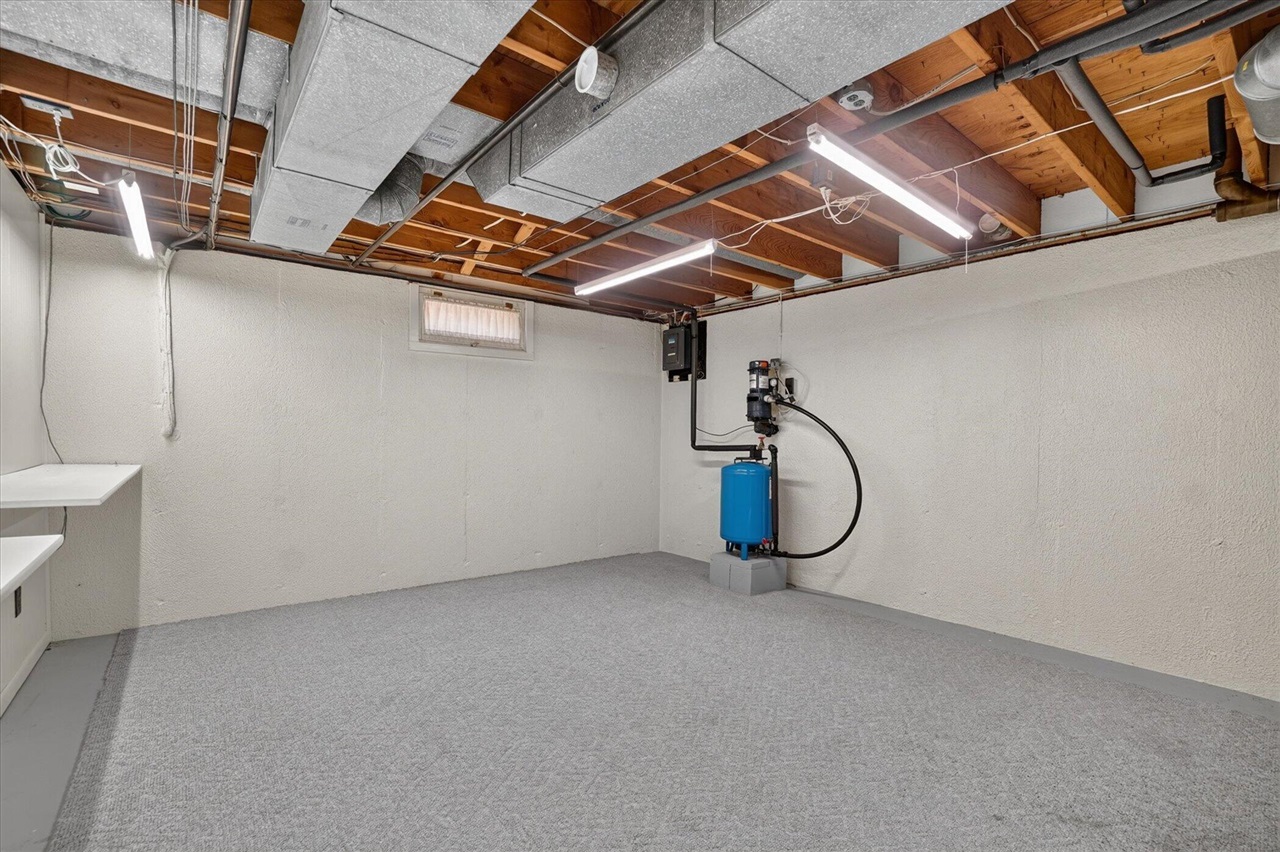 8047 Oak Hill Drive Property Photo 42