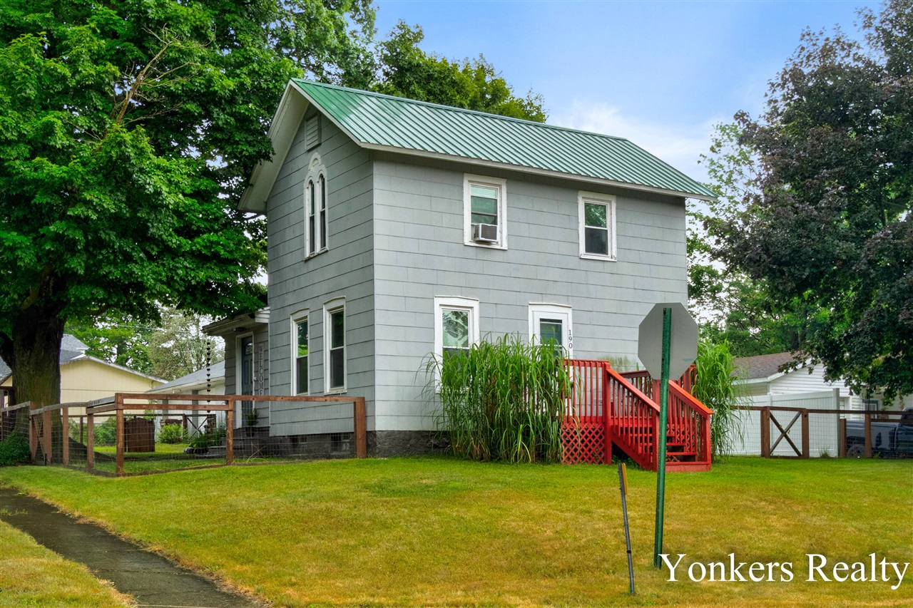 190 Race Street Property Photo 1