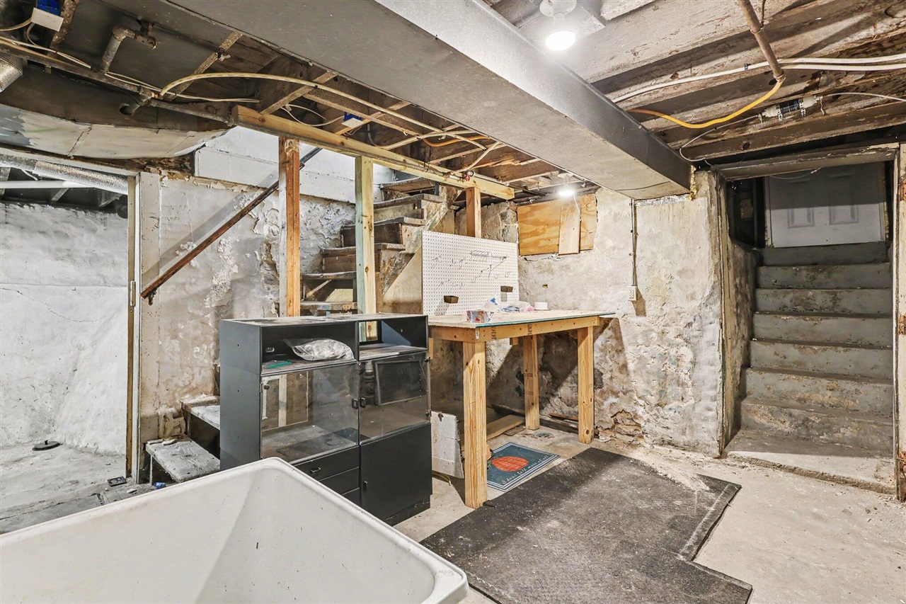 720 Morris Avenue Property Photo 31