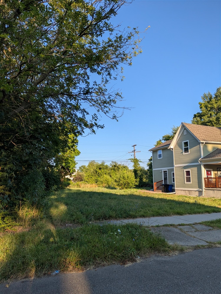 3973 16th Street Property Photo 3