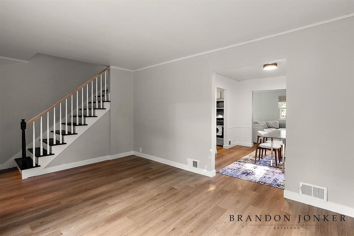 2417 Brooklyn Avenue Property Photo 5