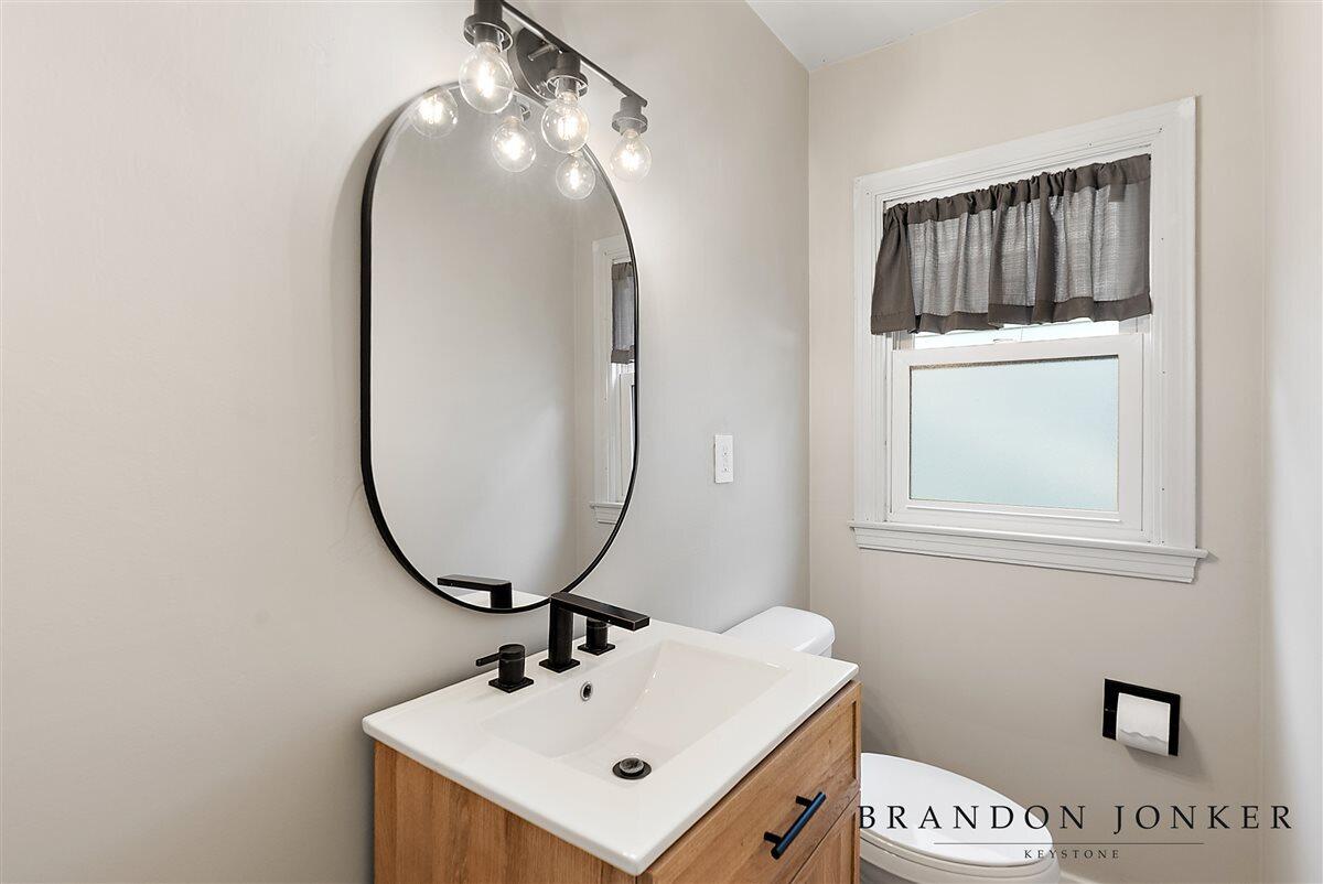 2417 Brooklyn Avenue Property Photo 31