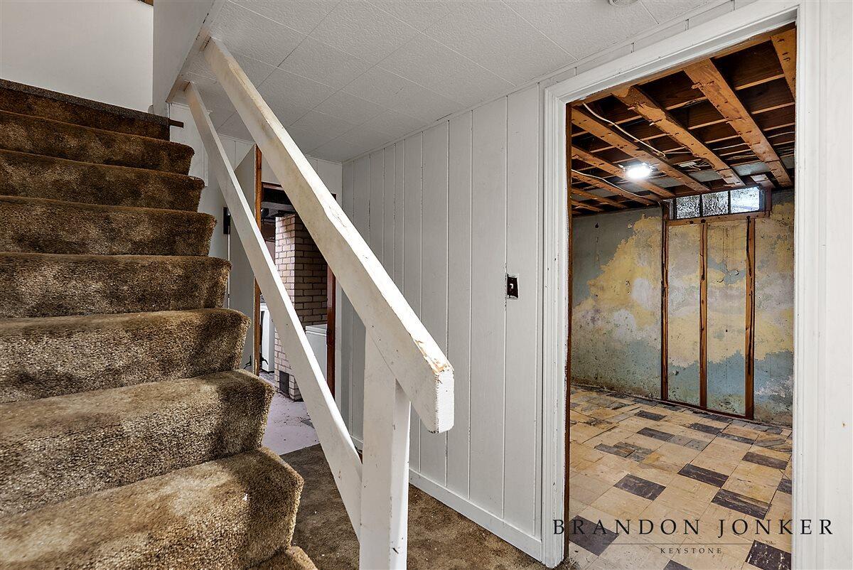 2417 Brooklyn Avenue Property Photo 33