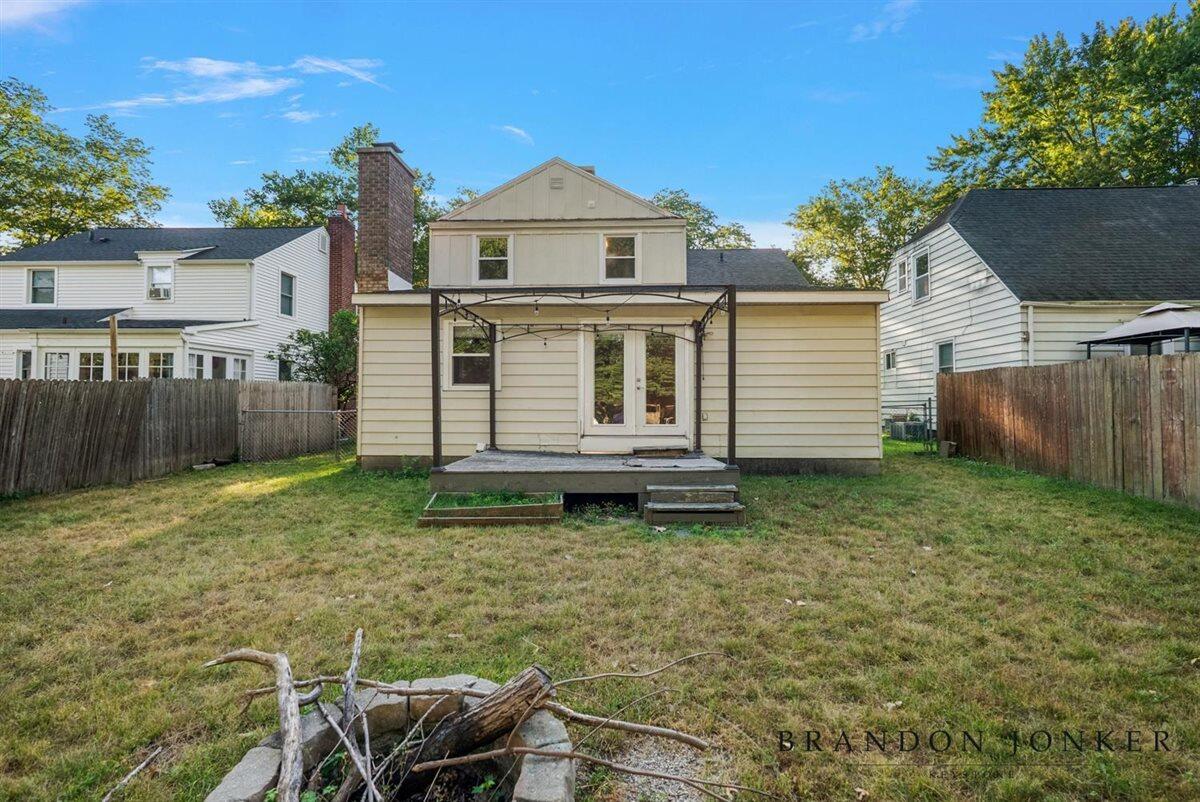 2417 Brooklyn Avenue Property Photo 61