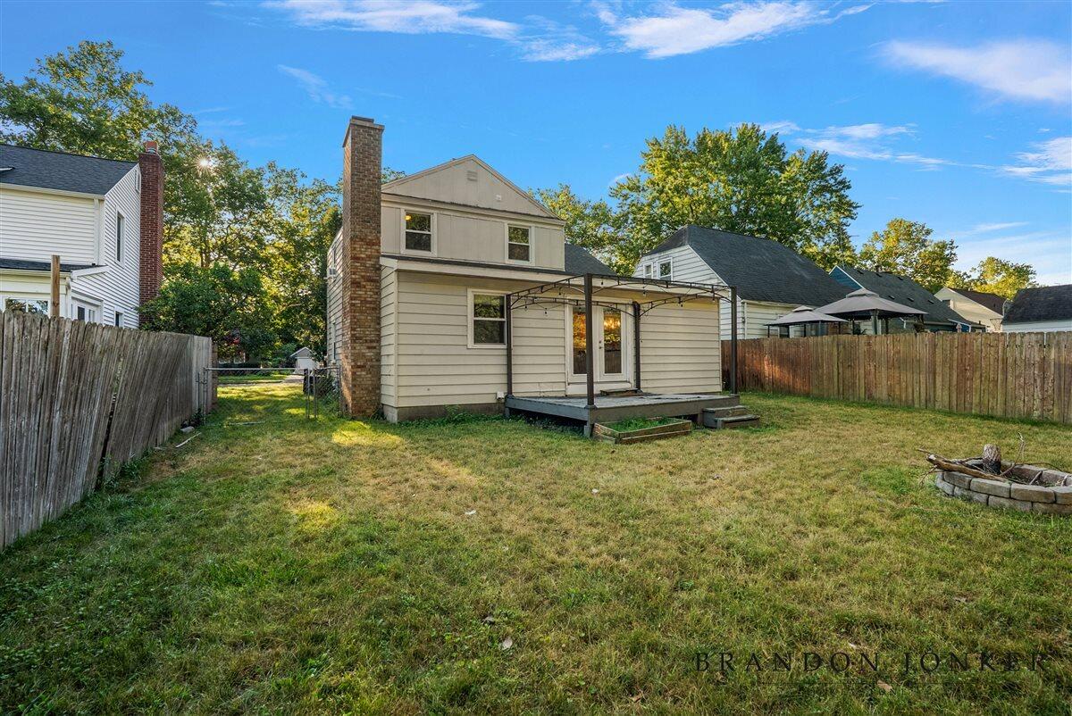 2417 Brooklyn Avenue Property Photo 62