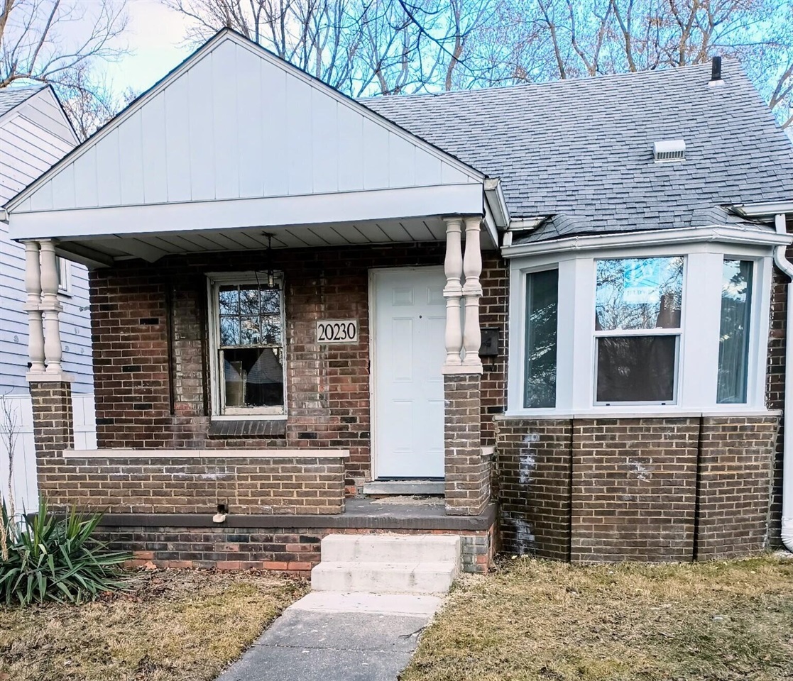 20230 Irvington Street Property Photo 1