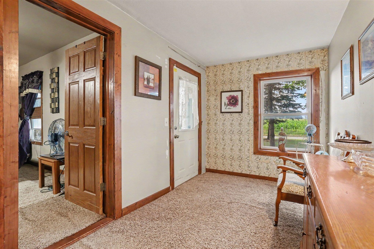 2658 N Amble Road Property Photo 9