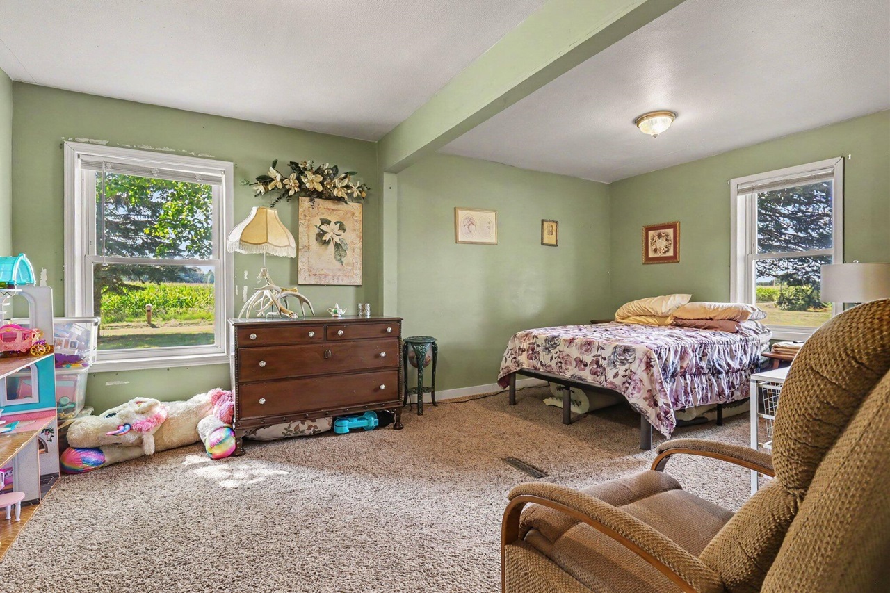 2658 N Amble Road Property Photo 12