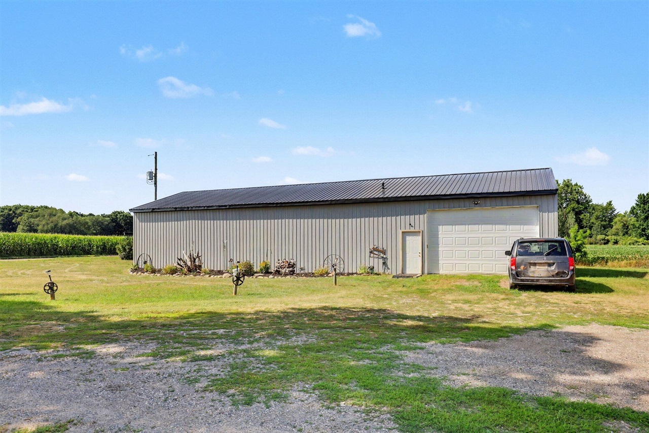 2658 N Amble Road Property Photo 27