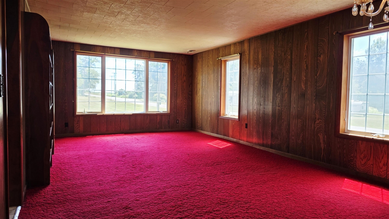 2151 E Coral Road Property Photo 16