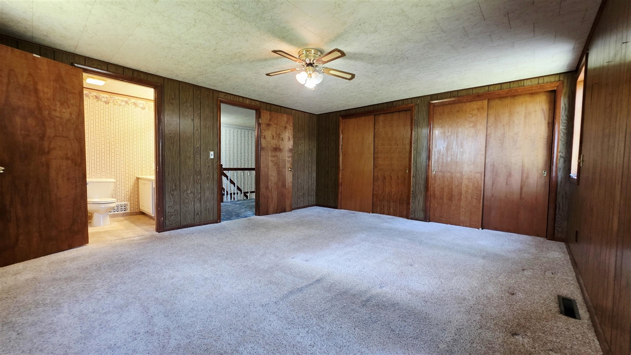 2151 E Coral Road Property Photo 24