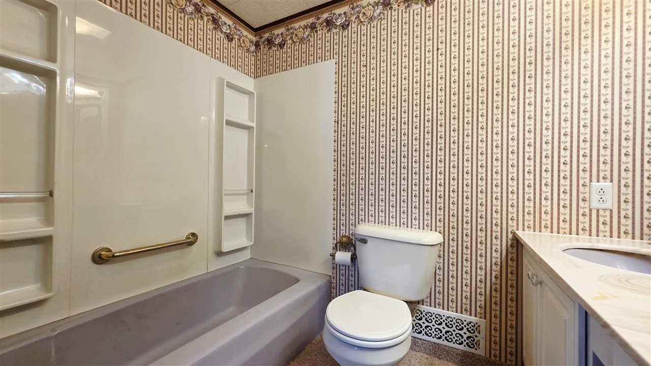 2151 E Coral Road Property Photo 25
