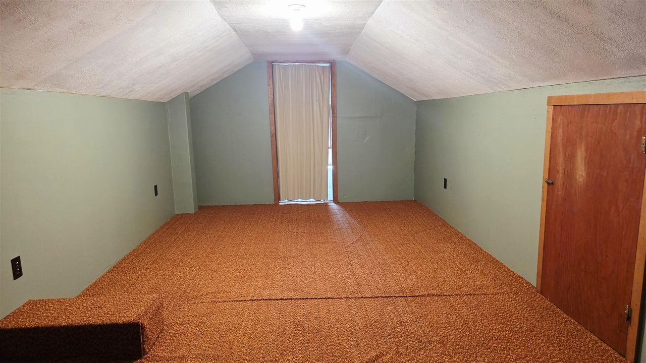 2151 E Coral Road Property Photo 32