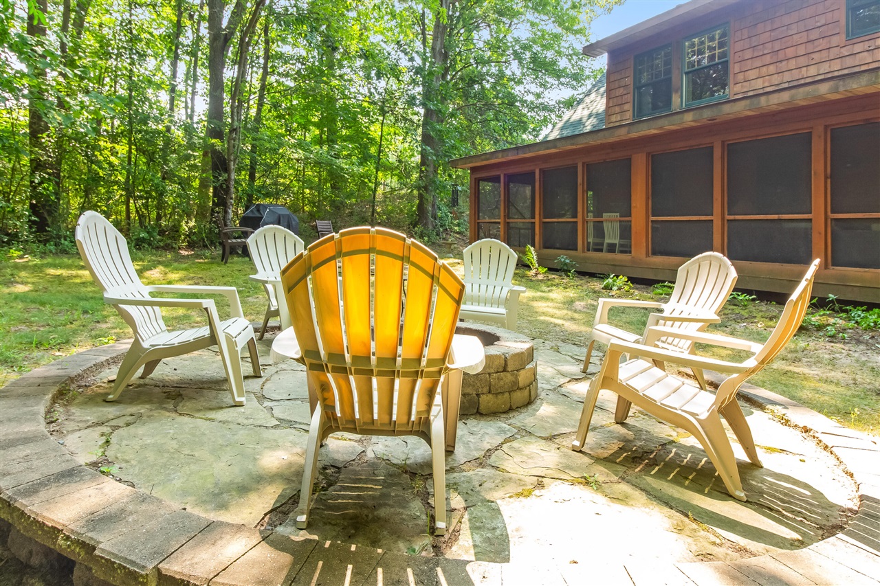3561 Kingfisher Cove Drive Property Photo 8