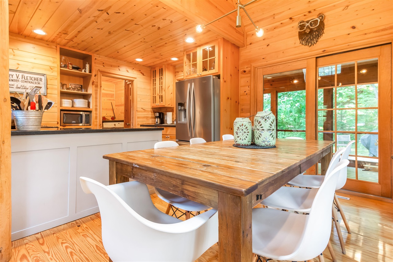 3561 Kingfisher Cove Drive Property Photo 17