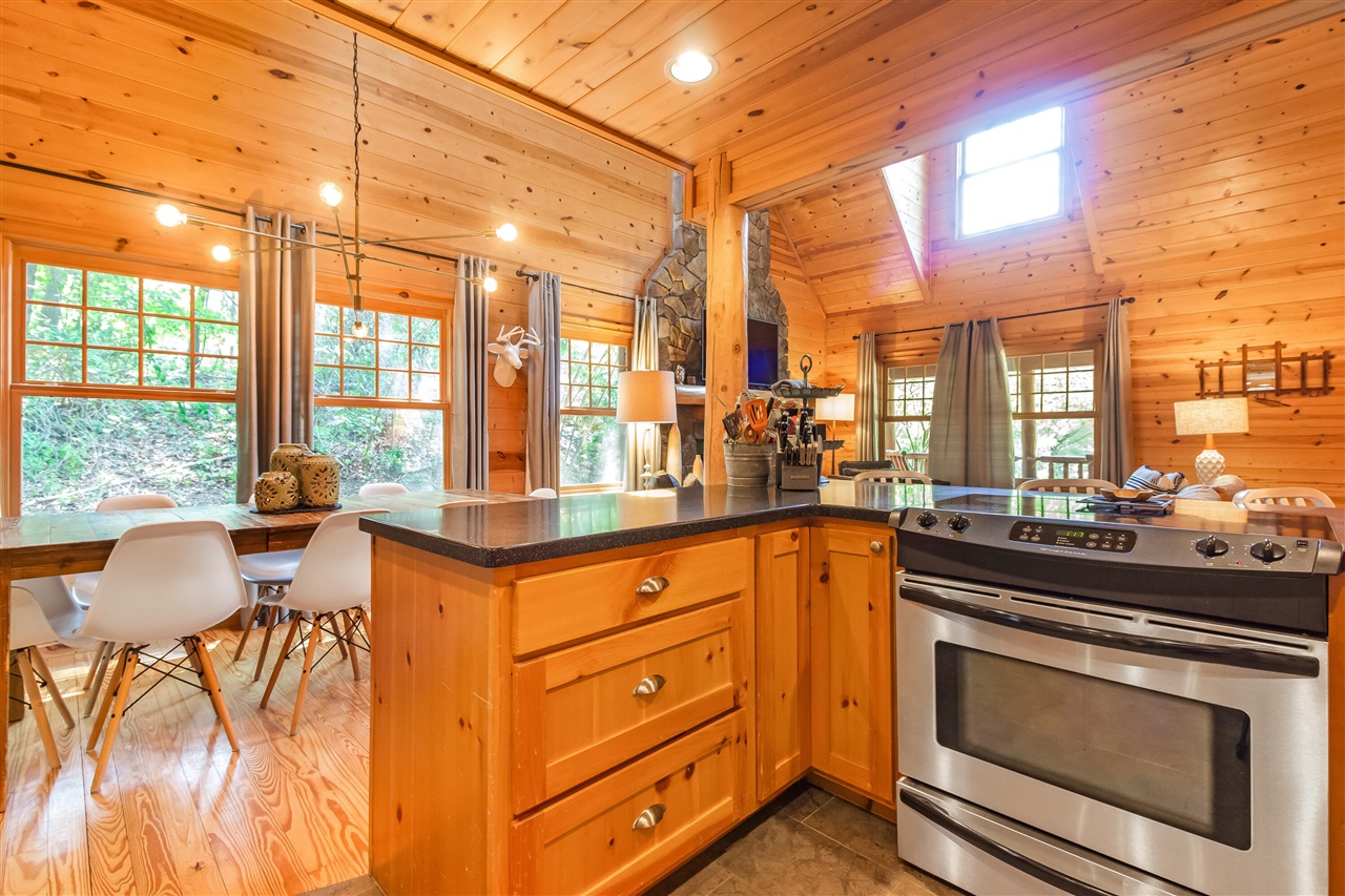 3561 Kingfisher Cove Drive Property Photo 23