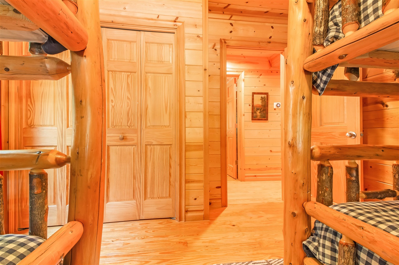 3561 Kingfisher Cove Drive Property Photo 42