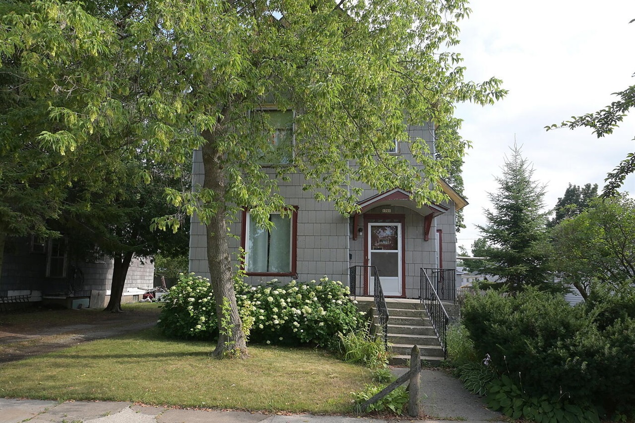 1701 13th Avenue Property Photo 1