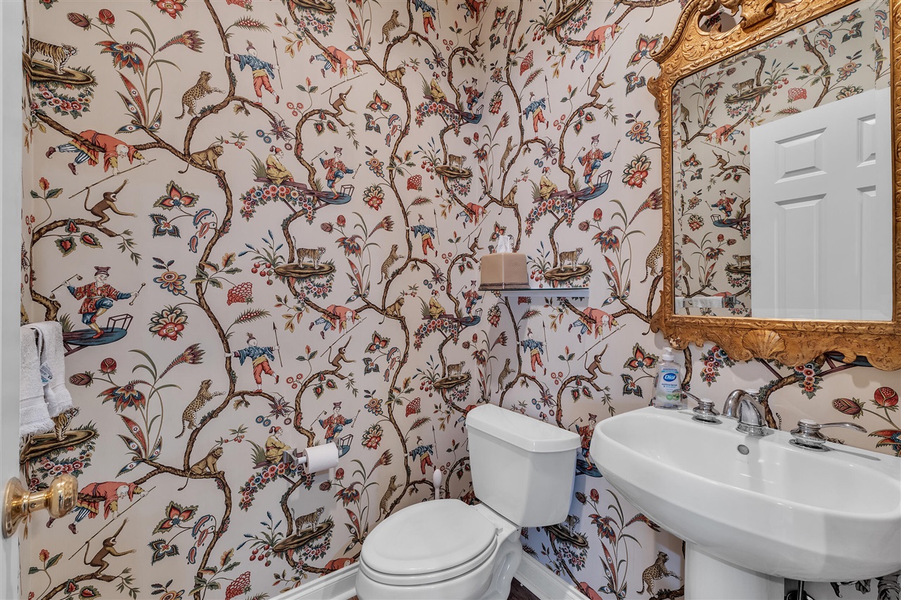 21521 Garrison Street Property Photo 16