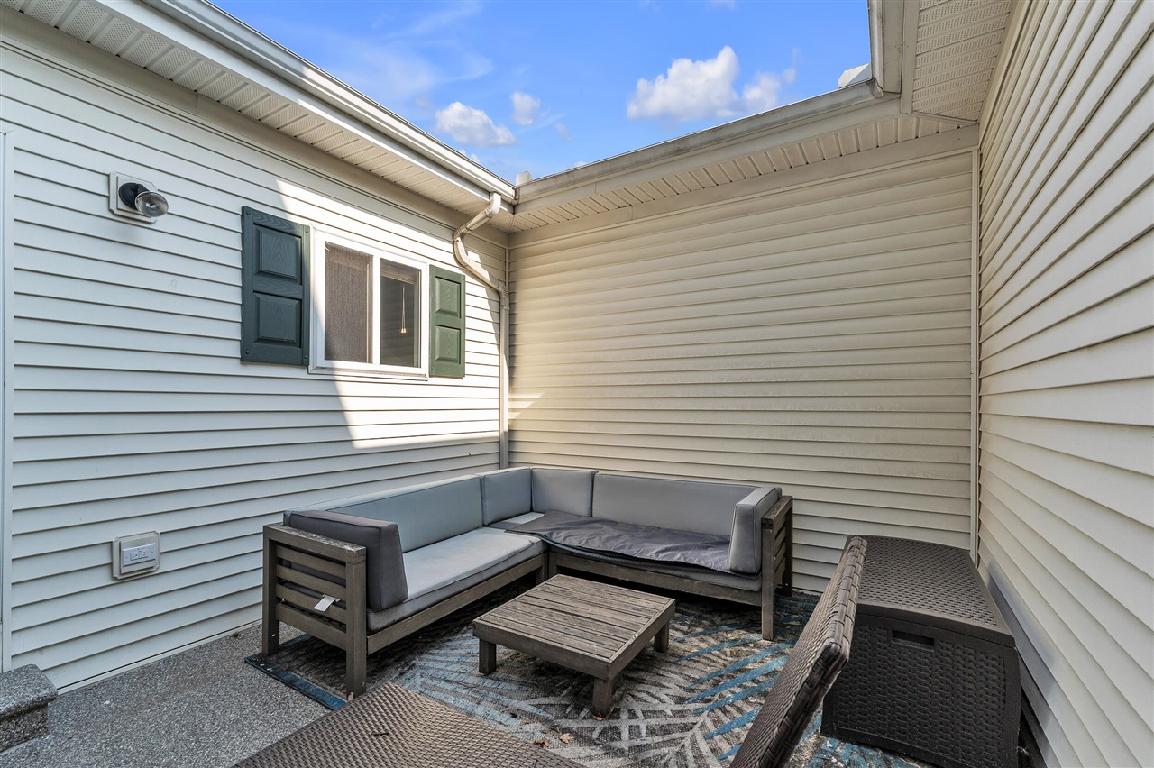 21521 Garrison Street Property Photo 34