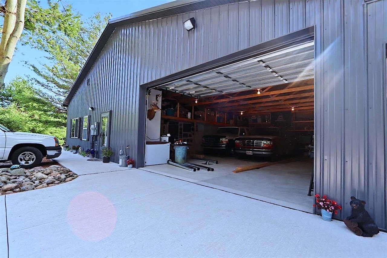 4870 E Malaski Road Property Photo 1