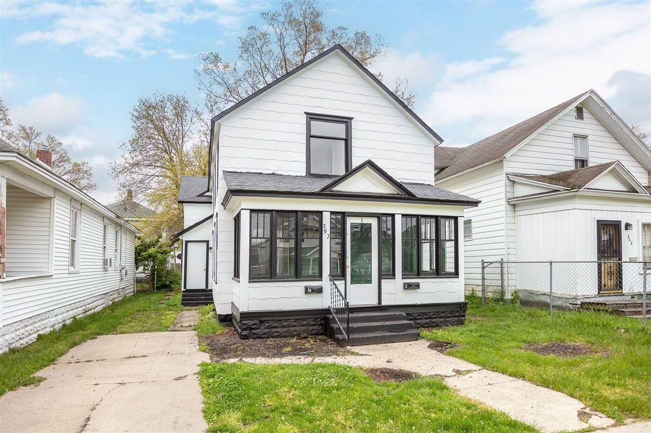 299 Mason Avenue Property Photo 1