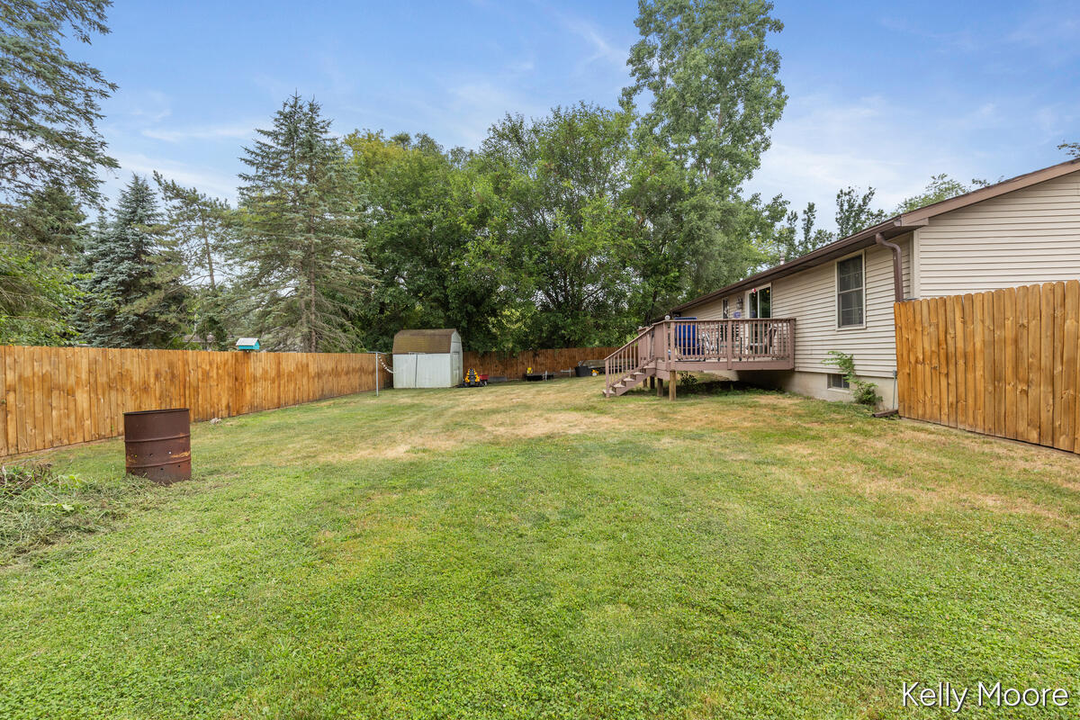 2542 E Bluewater Highway Property Photo 22