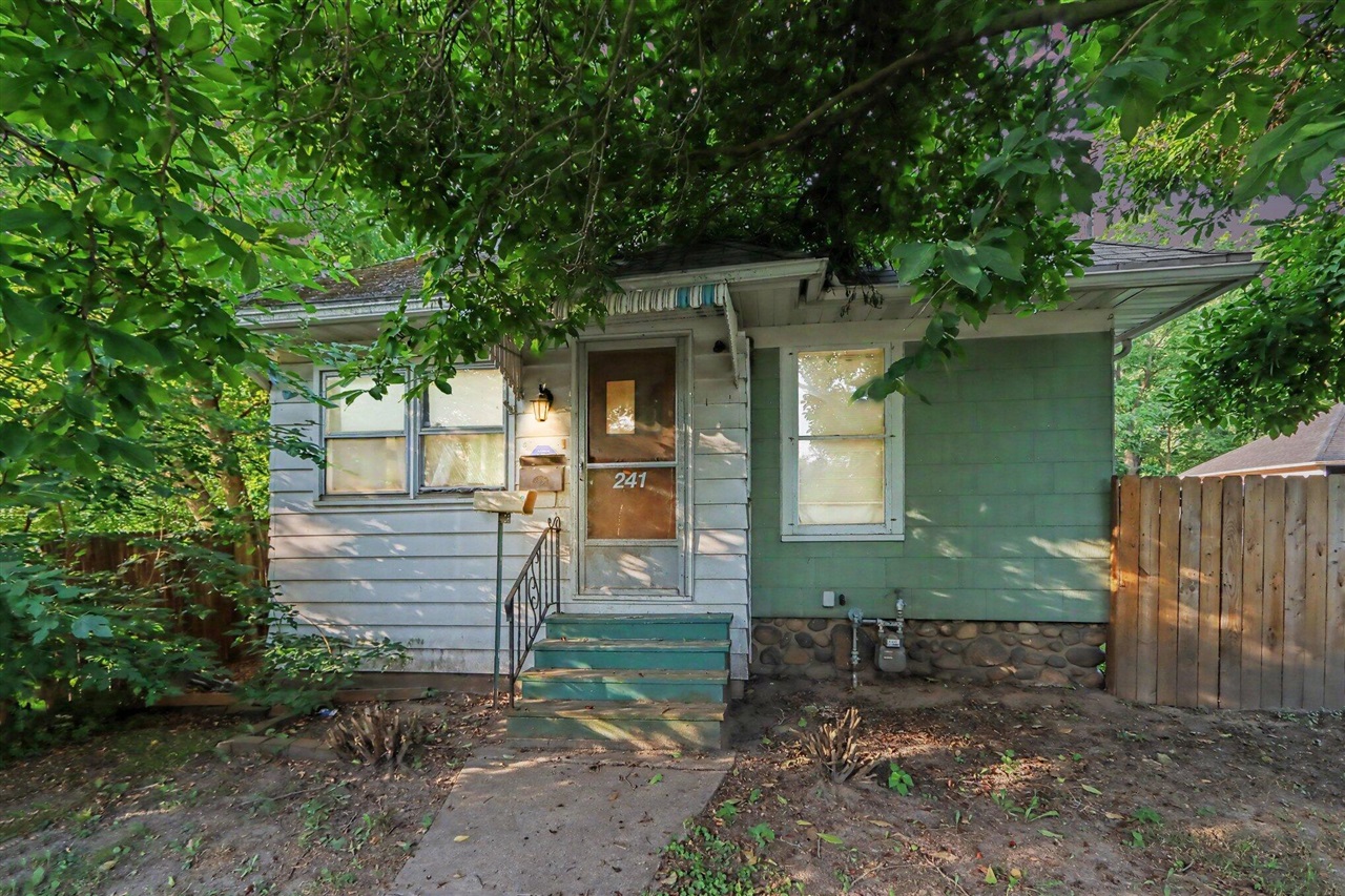 241 Avenue A Property Photo 1
