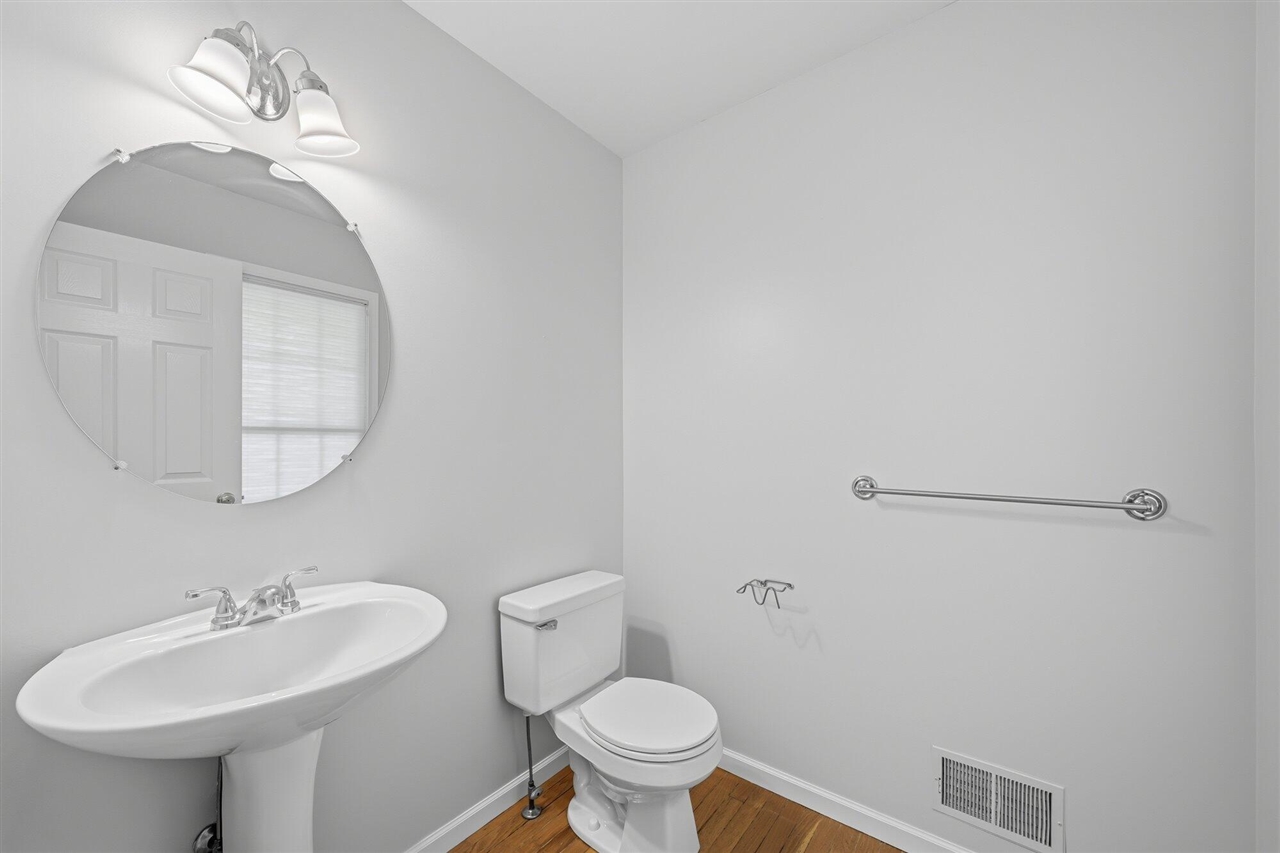 5048 Stapleton Drive Property Photo 27