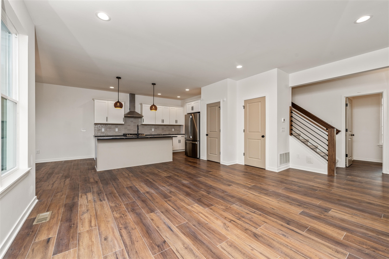 4228 Corvo Property Photo 7