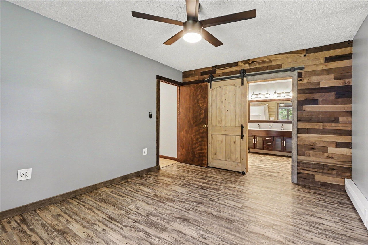 11053 Gast Road Property Photo 14