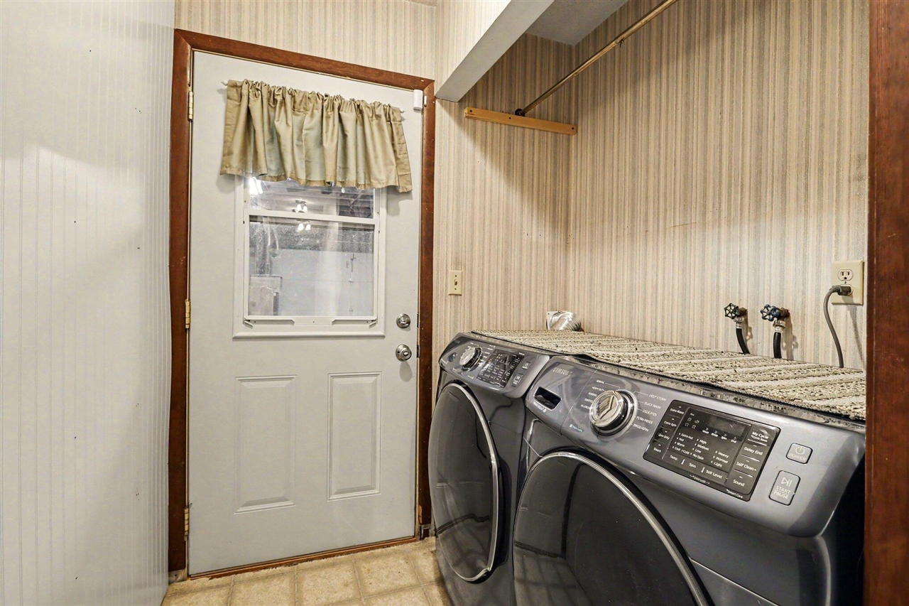11053 Gast Road Property Photo 23
